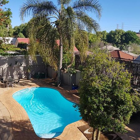Mi Casa Su Casa Hotel Randburg Exterior foto